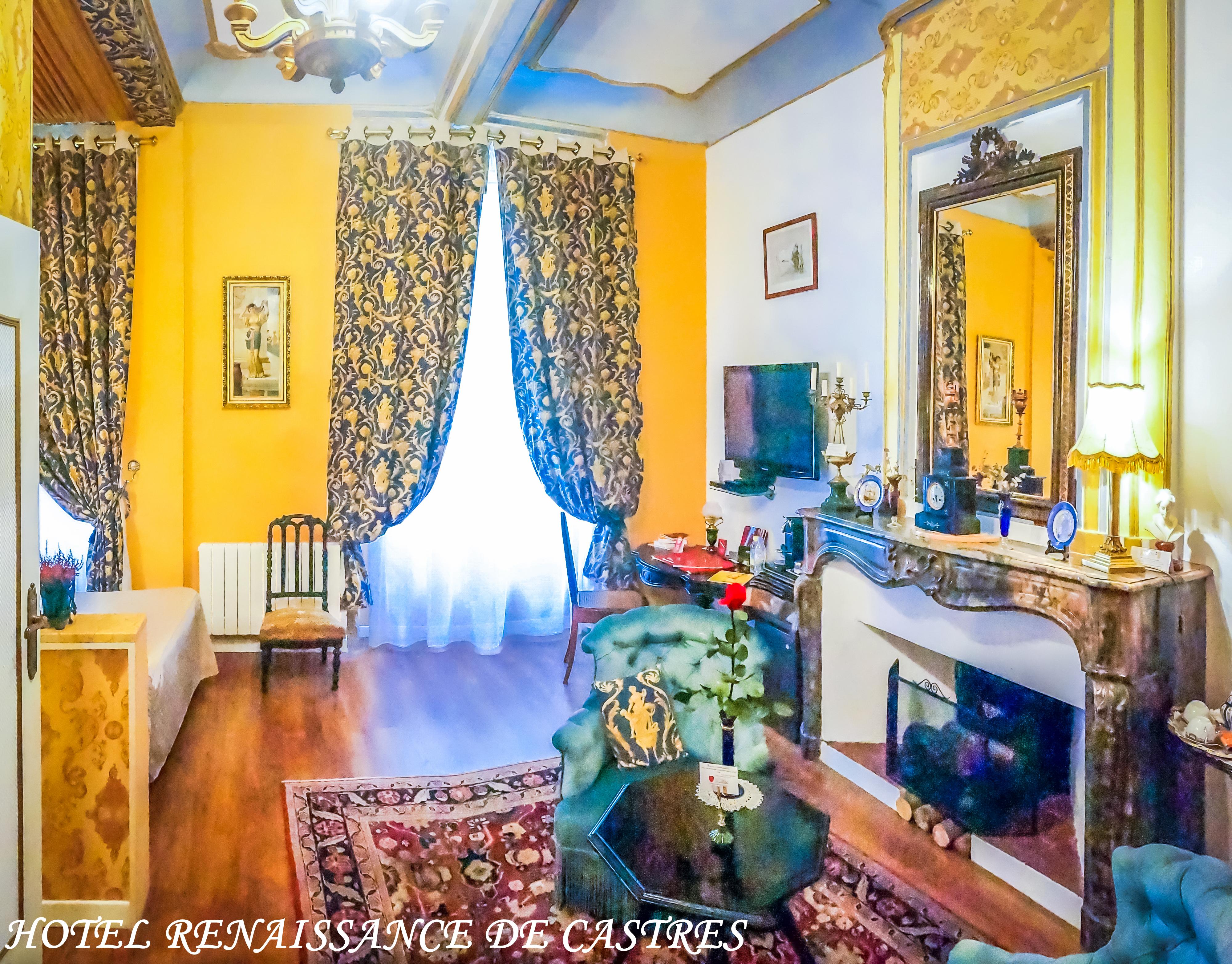 Renaissance 4*